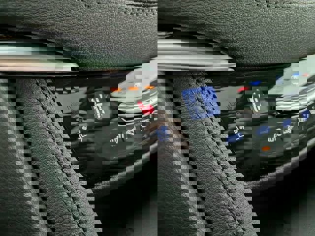 New 2026 Cadillac XT5 Sportv w/ LPO, Floor Liner Package image 9