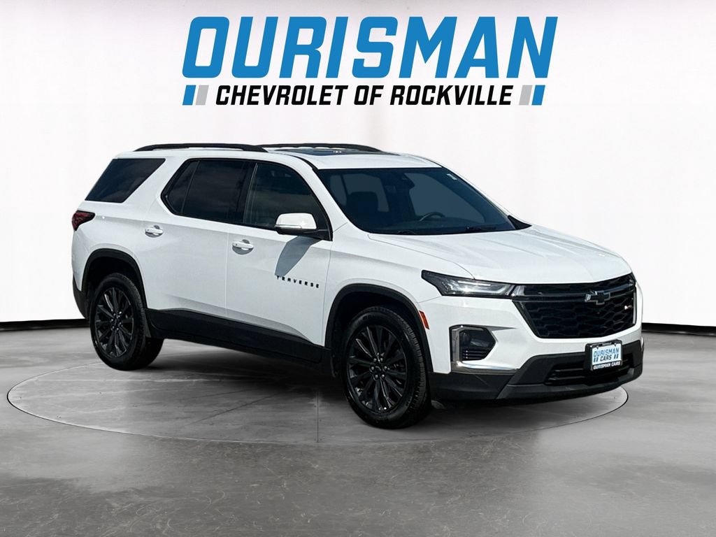 Used 2023 Chevrolet Traverse RS