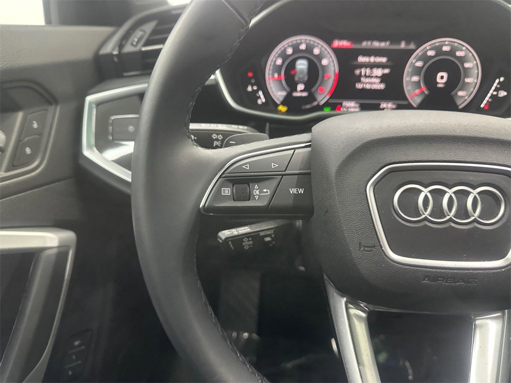 Used 2024 Audi Q3 2.0T Premium Plus image 27