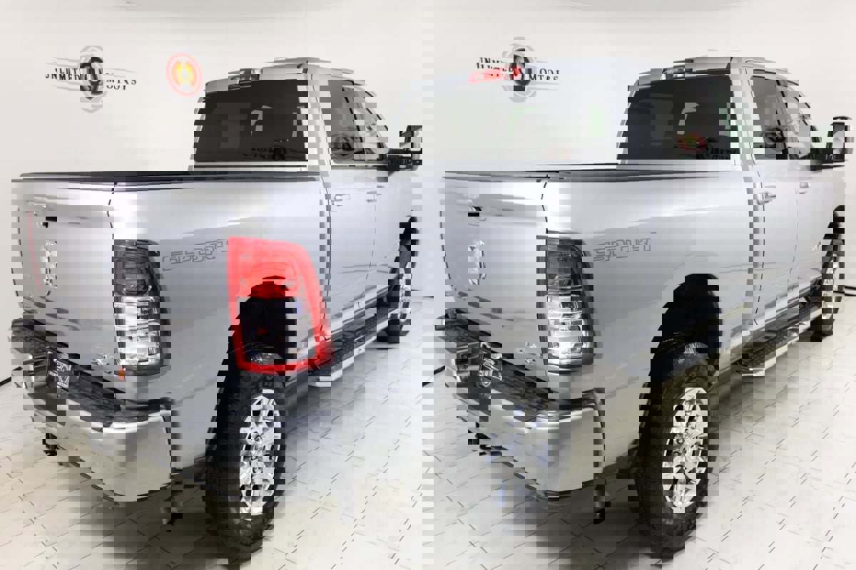 Used 2024 RAM 2500 Big Horn w/ Sport Appearance Package image 3