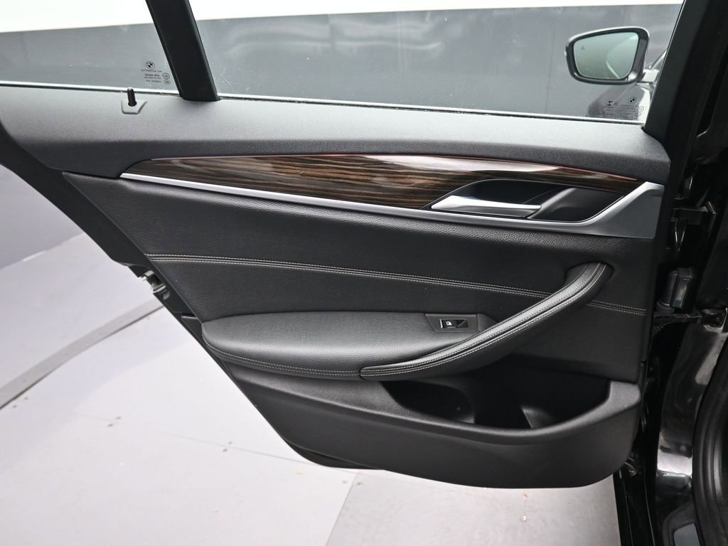 Used 2019 BMW 530i xDrive w/ Convenience Package AWD/4WD image 31