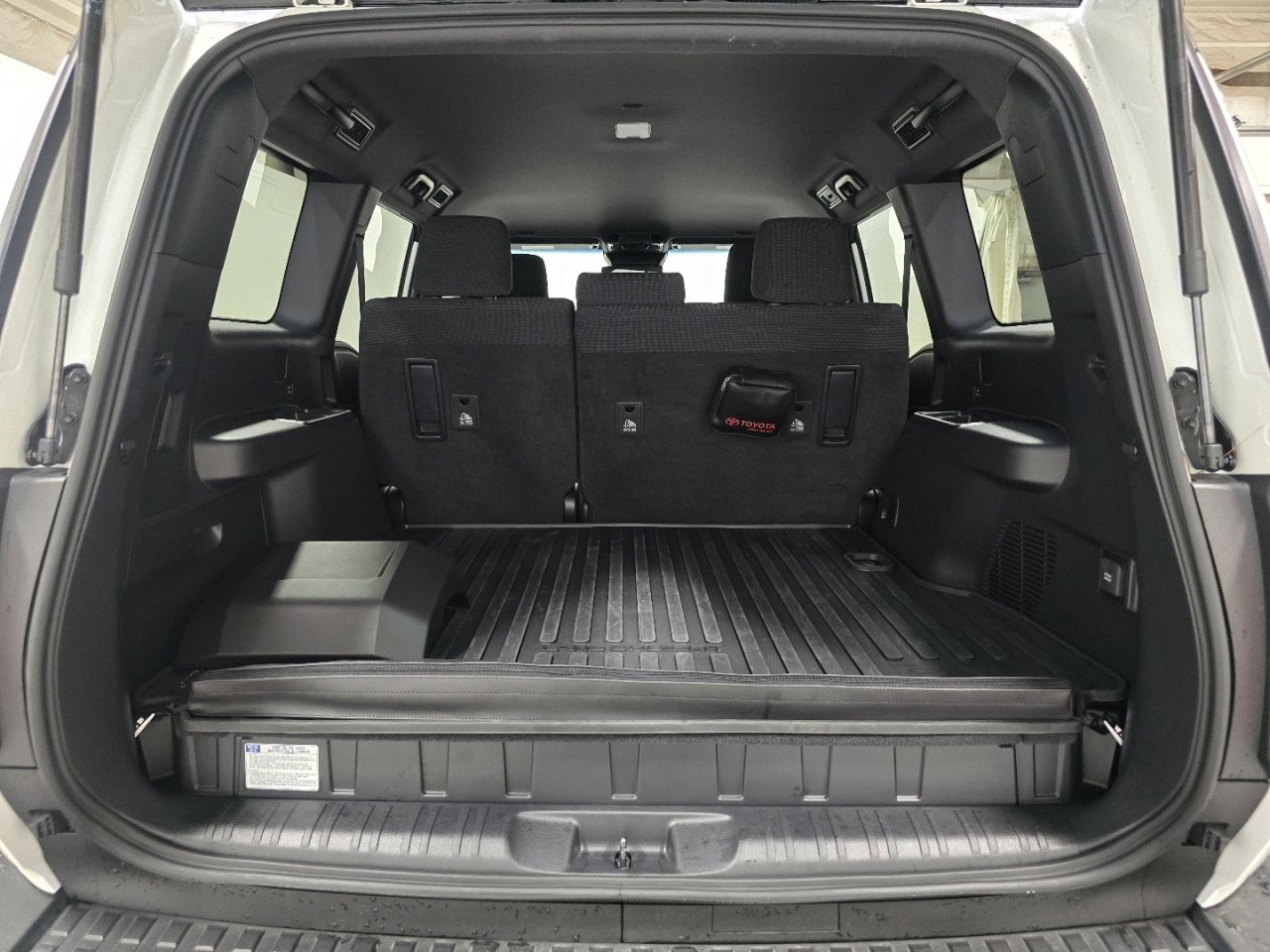 Certified 2025 Toyota Land Cruiser 1958 image 21