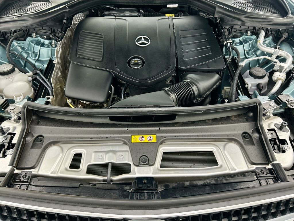 Certified 2026 Mercedes-Benz GLC 300 image 27