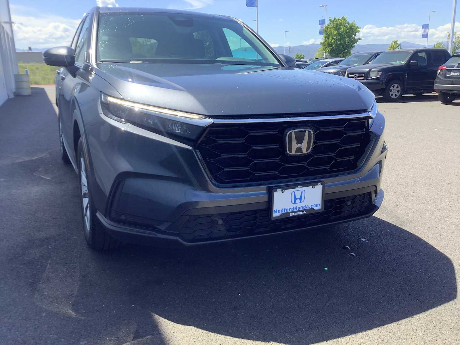 Used 2025 Honda CR-V EX-L image 9