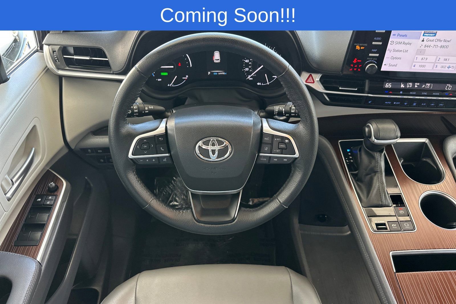 Used 2023 Toyota Sienna XLE image 15