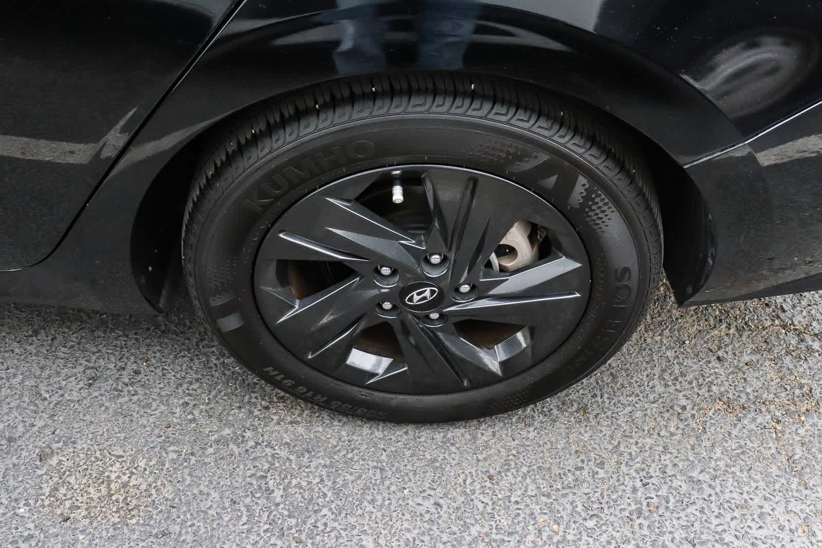Used 2023 Hyundai Elantra SEL FWD image 17