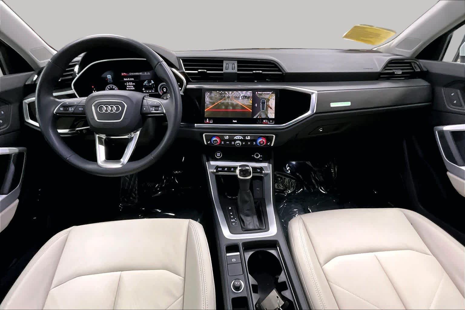 Used 2024 Audi Q3 2.0T Premium Plus AWD/4WD image 16