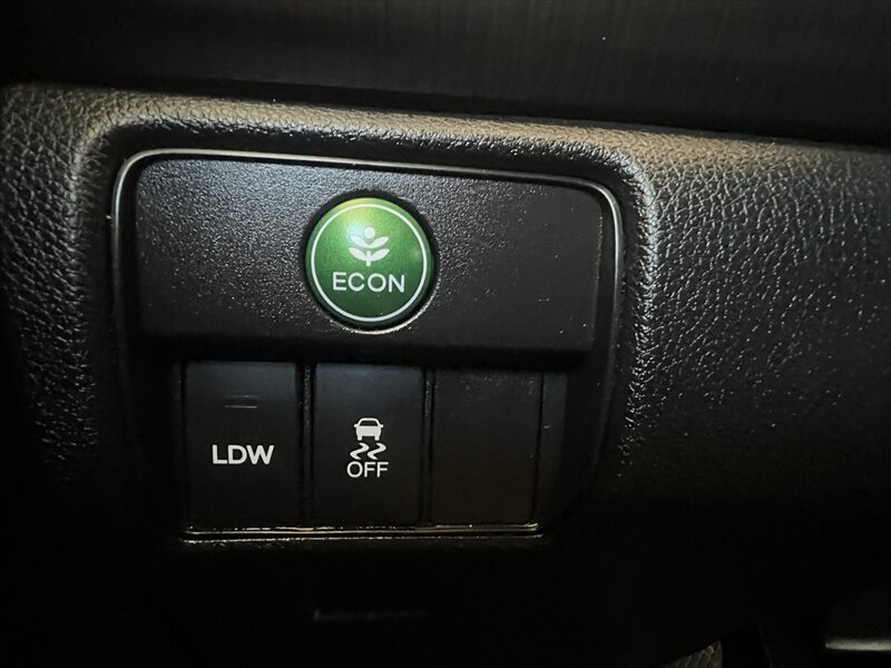 Used 2015 Honda Accord Touring image 7