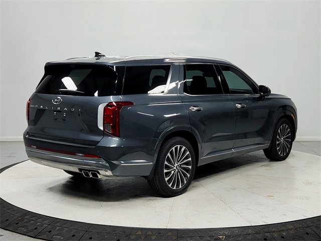 Used 2025 Hyundai Palisade Calligraphy image 7