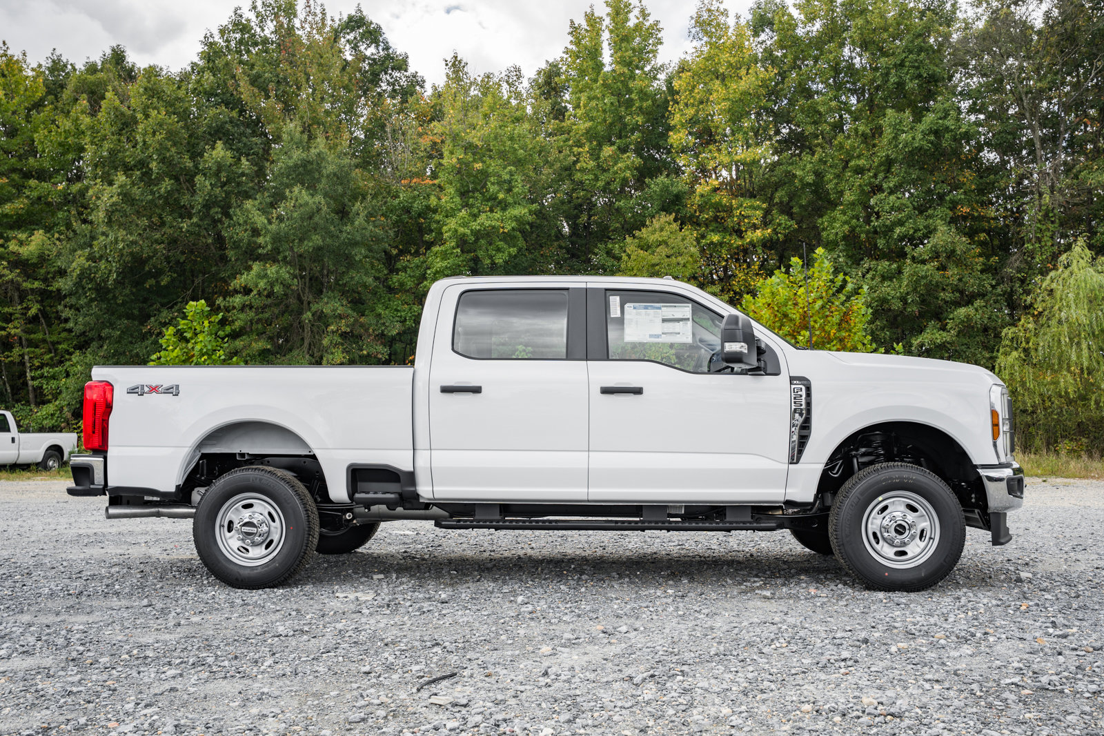 New 2026 Ford F250 XL w/ XL Chrome Package image 3