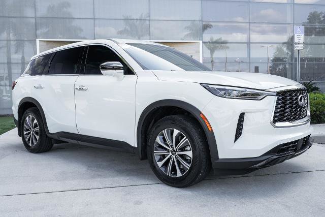 Certified 2024 INFINITI QX60 Pure image 2