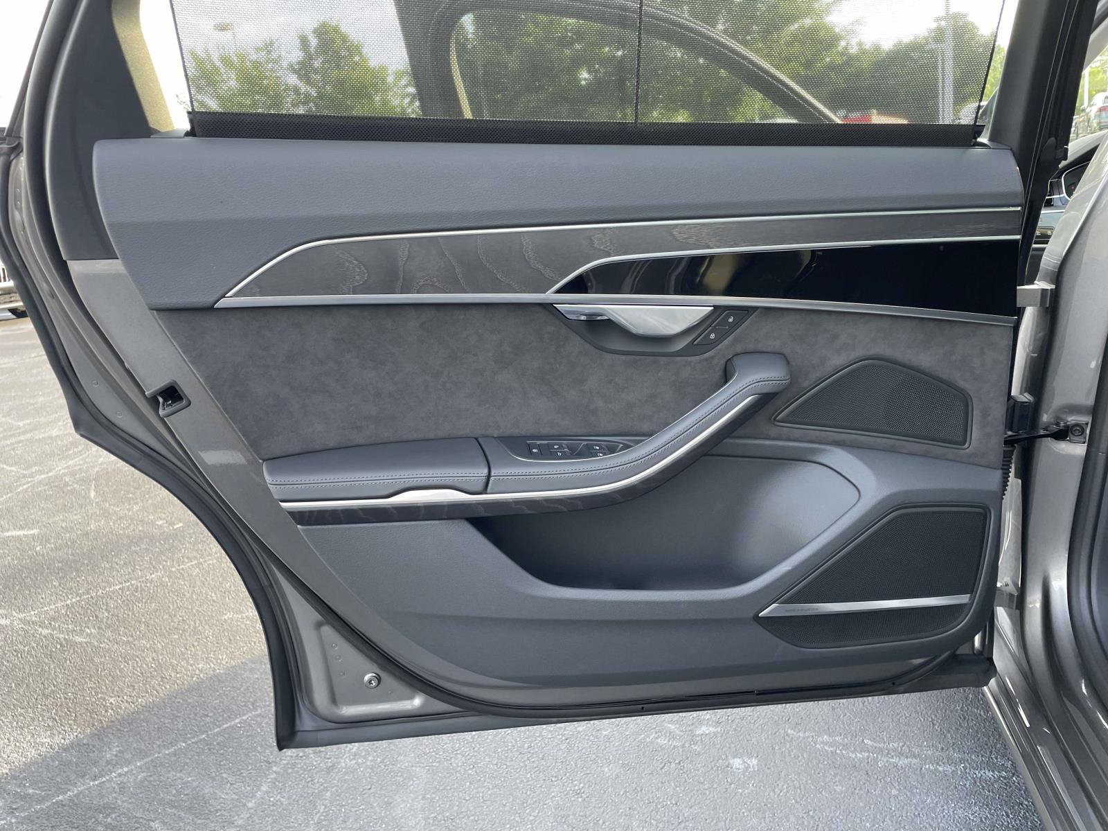 Used 2019 Audi A8 L 3.0T AWD/4WD image 11