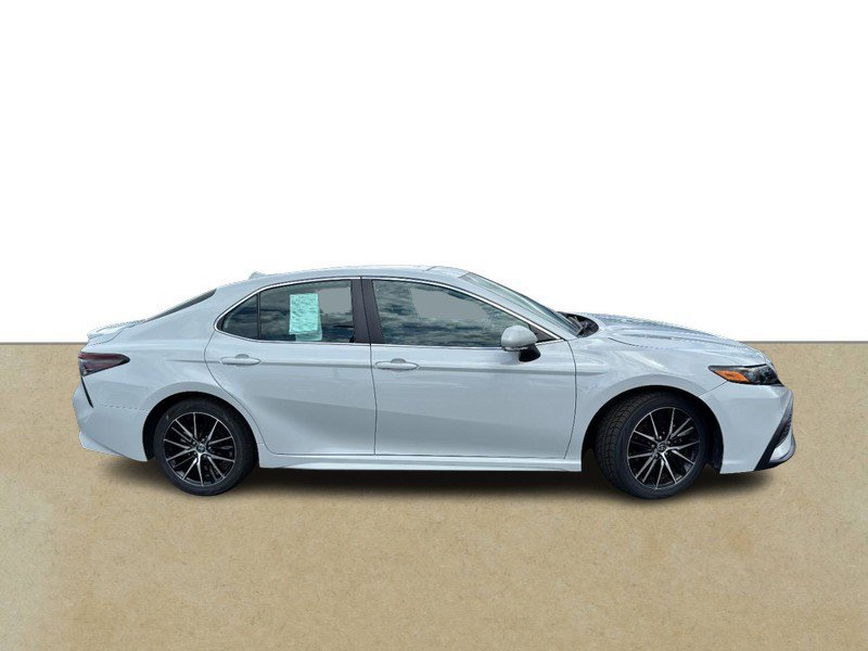 Certified 2024 Toyota Camry SE FWD image 2