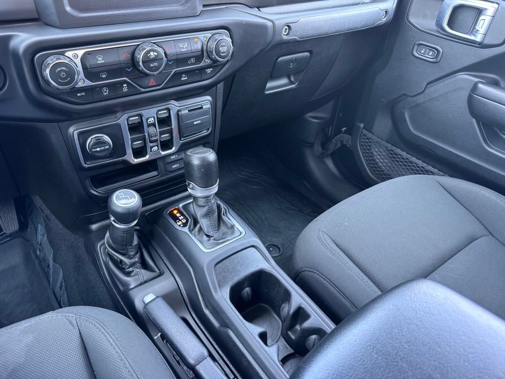Used 2020 Jeep Gladiator Sport w/ Quick Order Package 24S AWD/4WD image 29