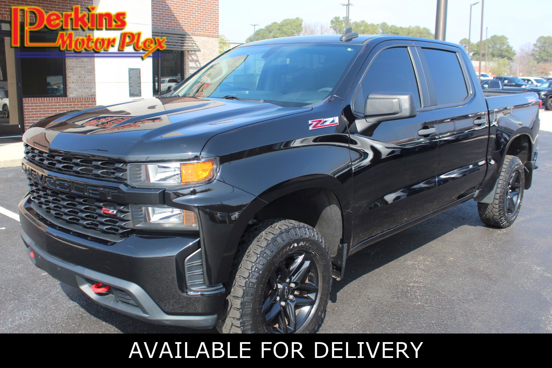 Used 2020 Chevrolet Silverado 1500 Custom Trail Boss w/ Custom Convenience Package image 1