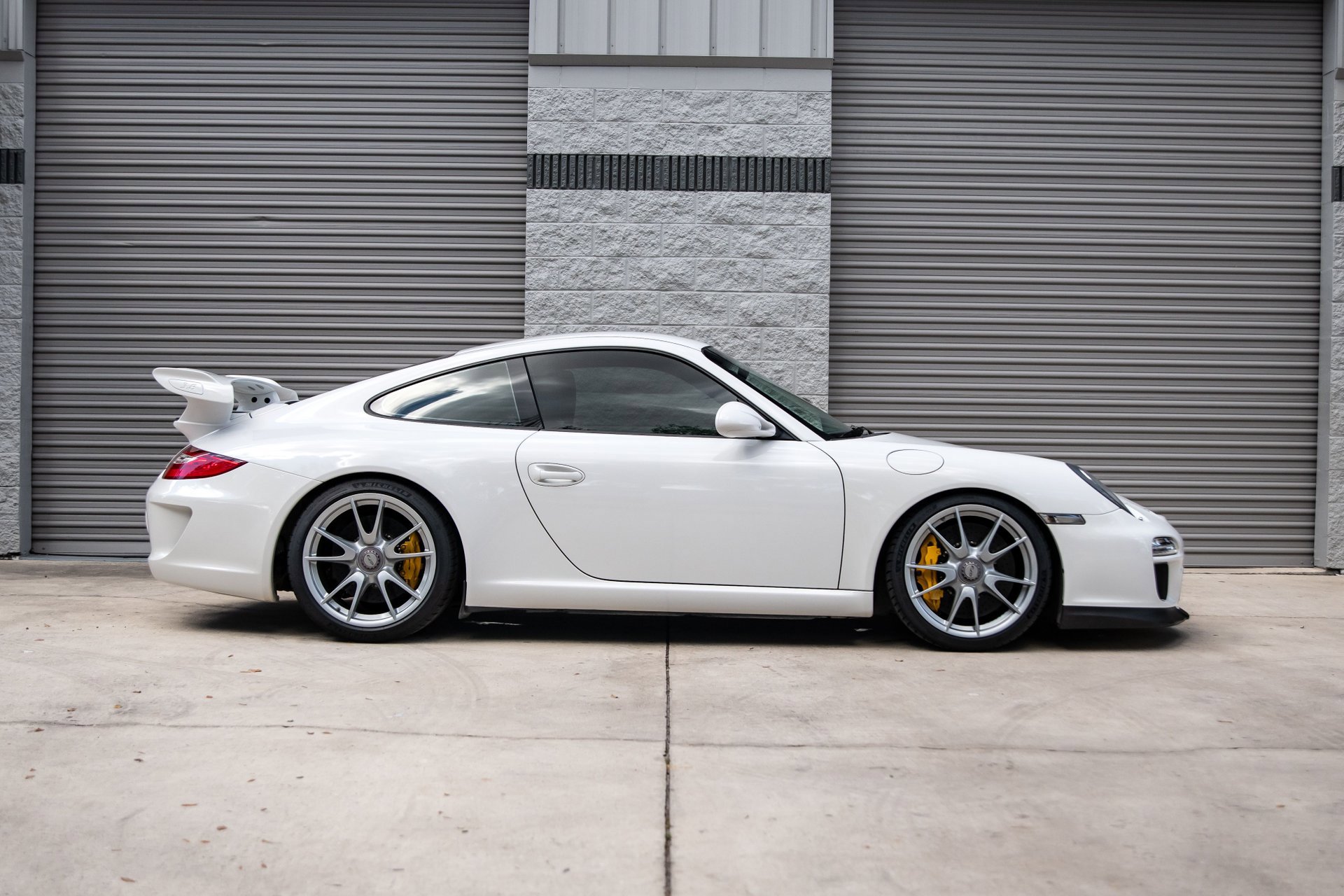 Used 2010 Porsche 911 GT3 image 9