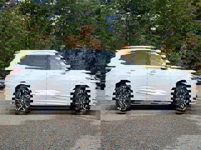 New 2026 Acura MDX w/ Advance Package image 3
