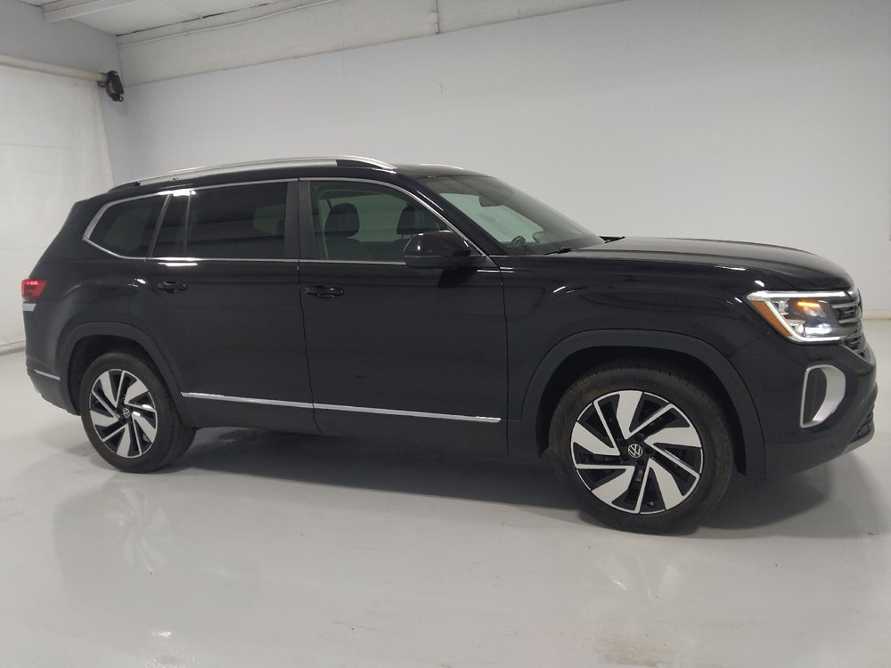 Used 2024 Volkswagen Atlas SEL AWD/4WD image 11