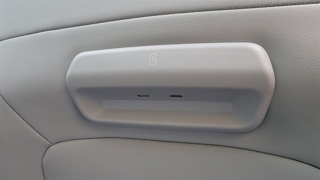 Used 2025 Ford Expedition Max Platinum image 64