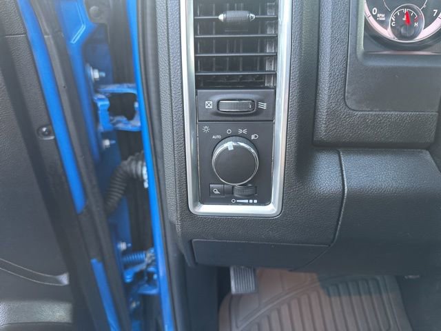 Used 2024 RAM 1500 Classic Warlock image 12