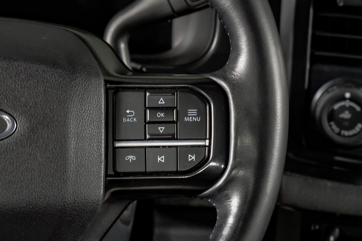 Used 2025 Ford F250 Platinum AWD/4WD image 19