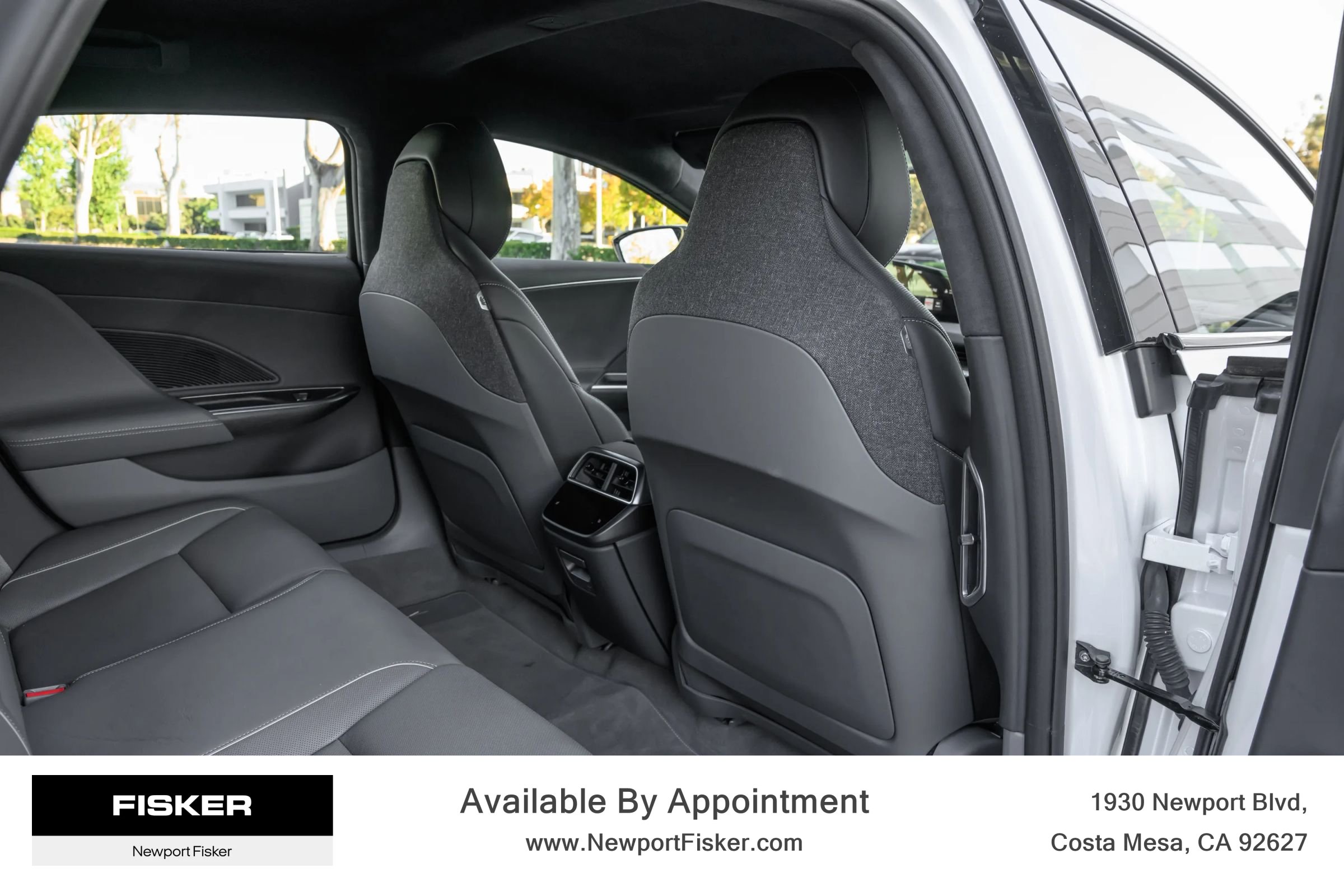 Used 2025 Lucid Air Touring AWD/4WD image 27