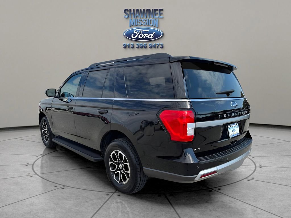 Used 2024 Ford Expedition XLT image 7