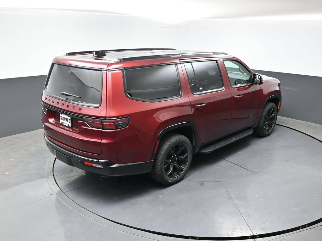 Used 2024 Jeep Wagoneer Series II AWD/4WD image 41