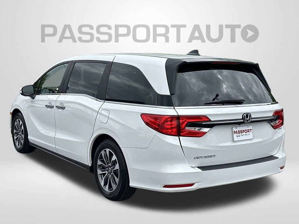 Used 2023 Honda Odyssey EX-L image 2