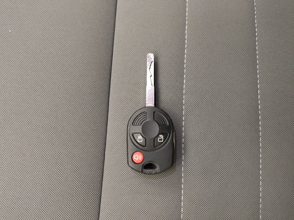 Used 2019 Ford Escape S FWD image 32