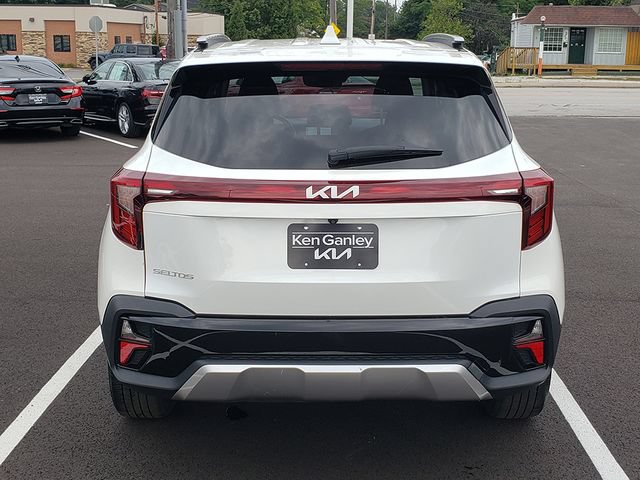 Certified 2024 Kia Seltos S FWD image 5