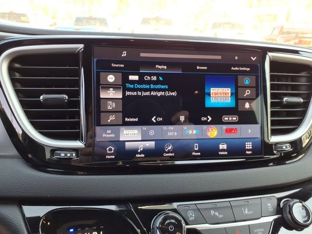 Used 2025 Chrysler Pacifica Select image 11