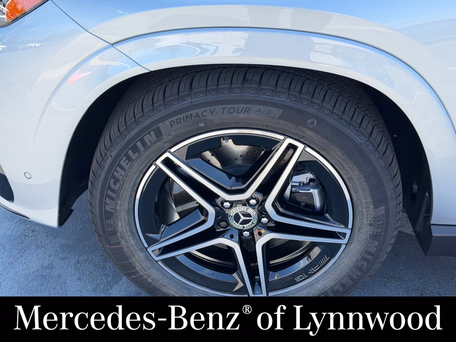 New 2026 Mercedes-Benz GLE 450 4MATIC image 5