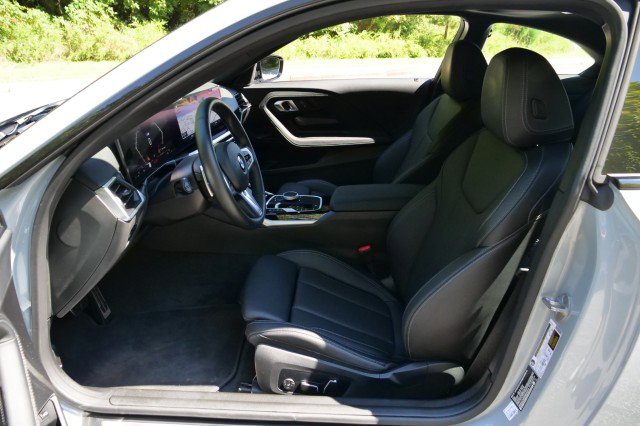 Used 2024 BMW M240i Coupe w/ Premium Package image 34