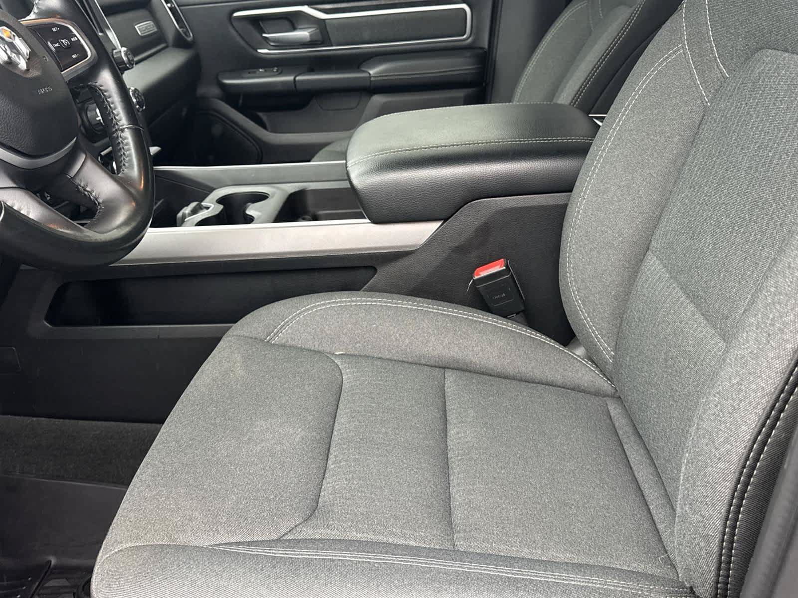 Used 2021 RAM 1500 Big Horn AWD/4WD image 12