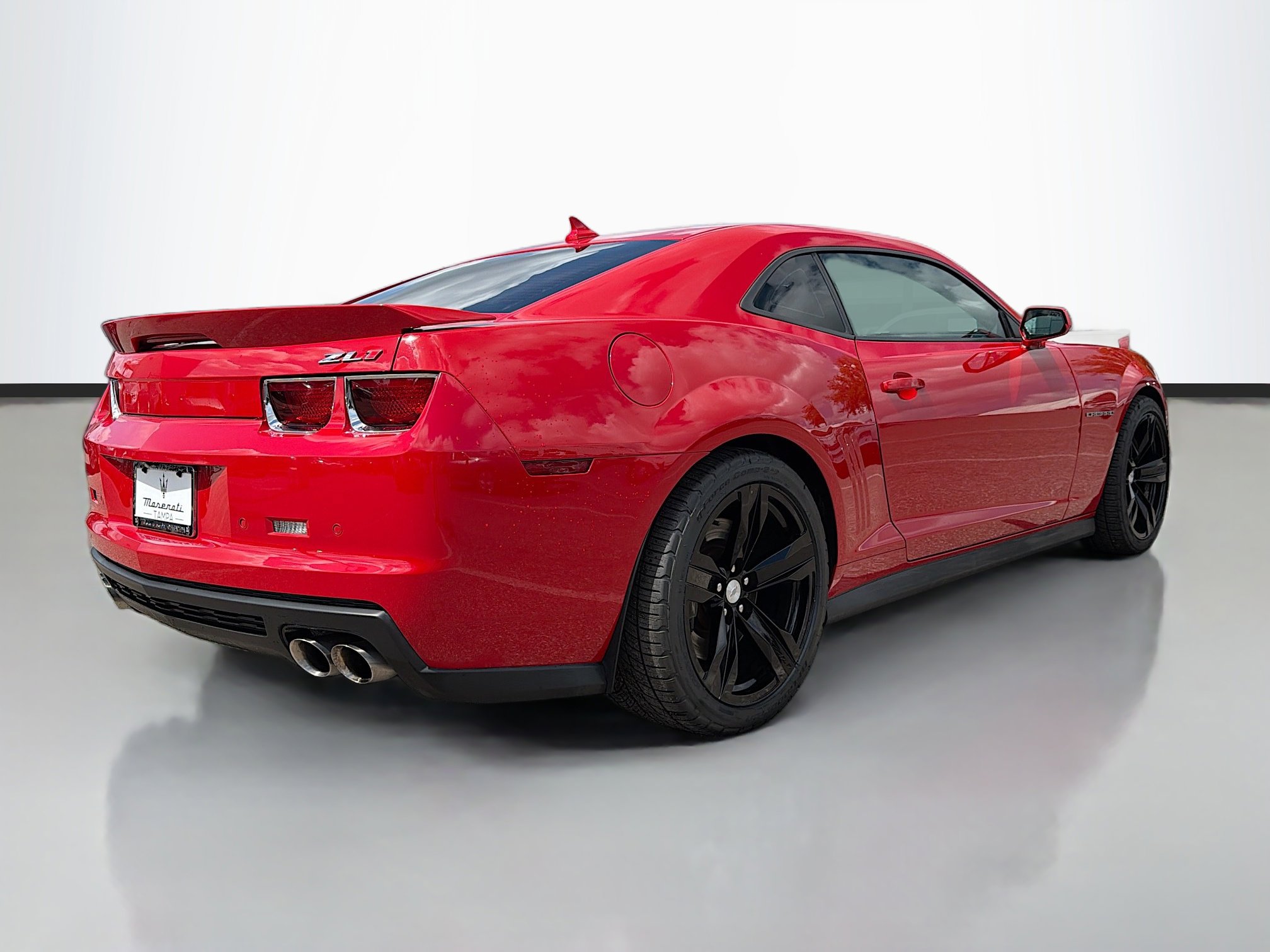 Used 2013 Chevrolet Camaro ZL1 image 3