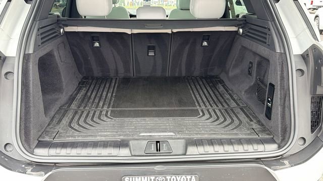 Used 2025 Land Rover Range Rover Sport SE image 27