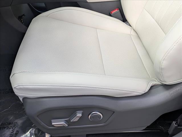New 2026 Hyundai Santa Fe SEL FWD image 4