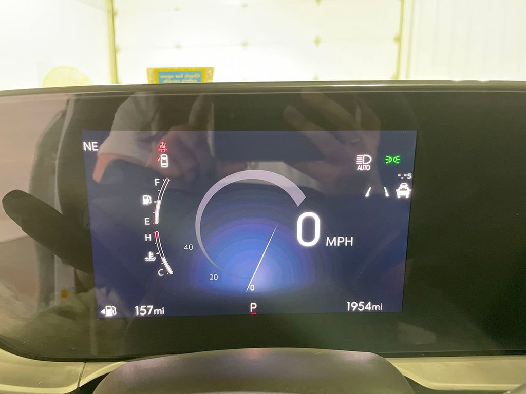 Used 2024 Buick Envista Preferred w/ Convenience I Package image 5