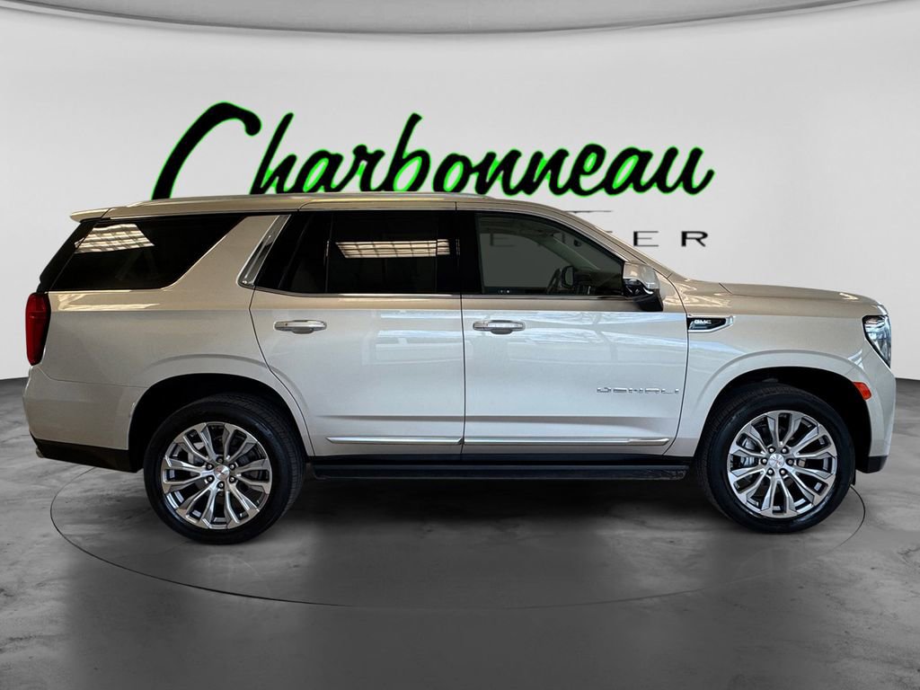 Used 2021 GMC Yukon Denali w/ Denali Premium Package AWD/4WD image 6