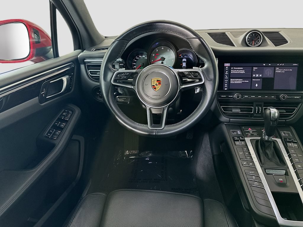 Certified 2021 Porsche Macan S AWD/4WD image 25