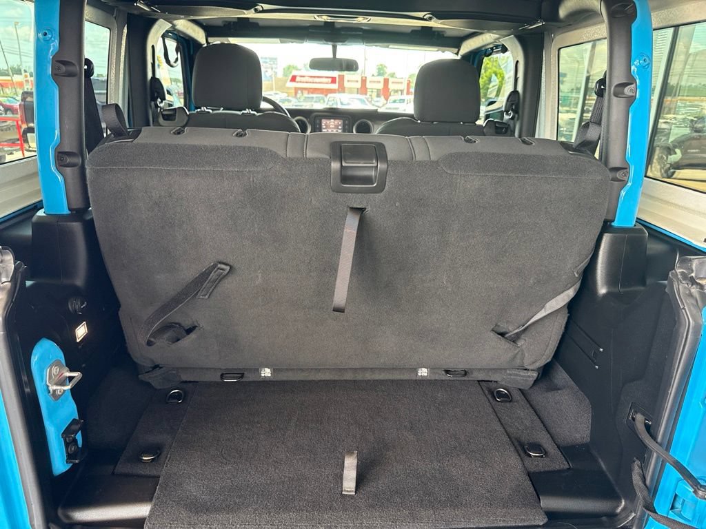 Used 2021 Jeep Wrangler Sport AWD/4WD image 12