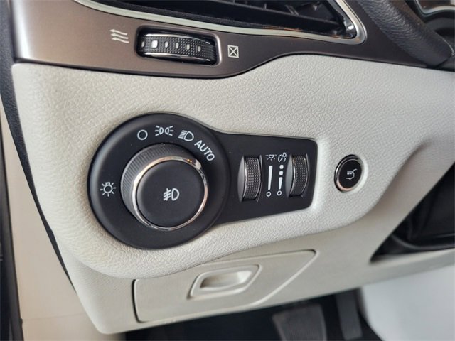 Used 2021 Jeep Cherokee Limited w/ Elite Package image 24