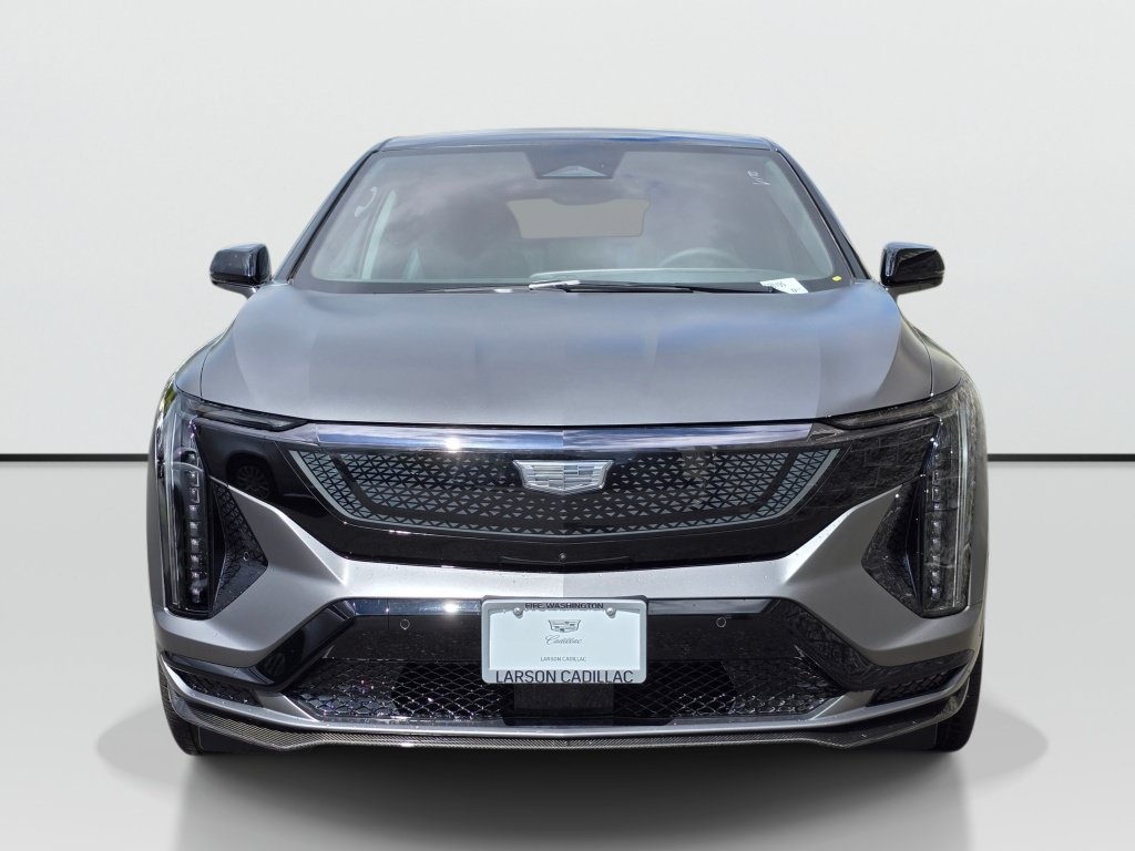 New 2026 Cadillac Optiq V w/ Magnus Launch Edition AWD/4WD image 11