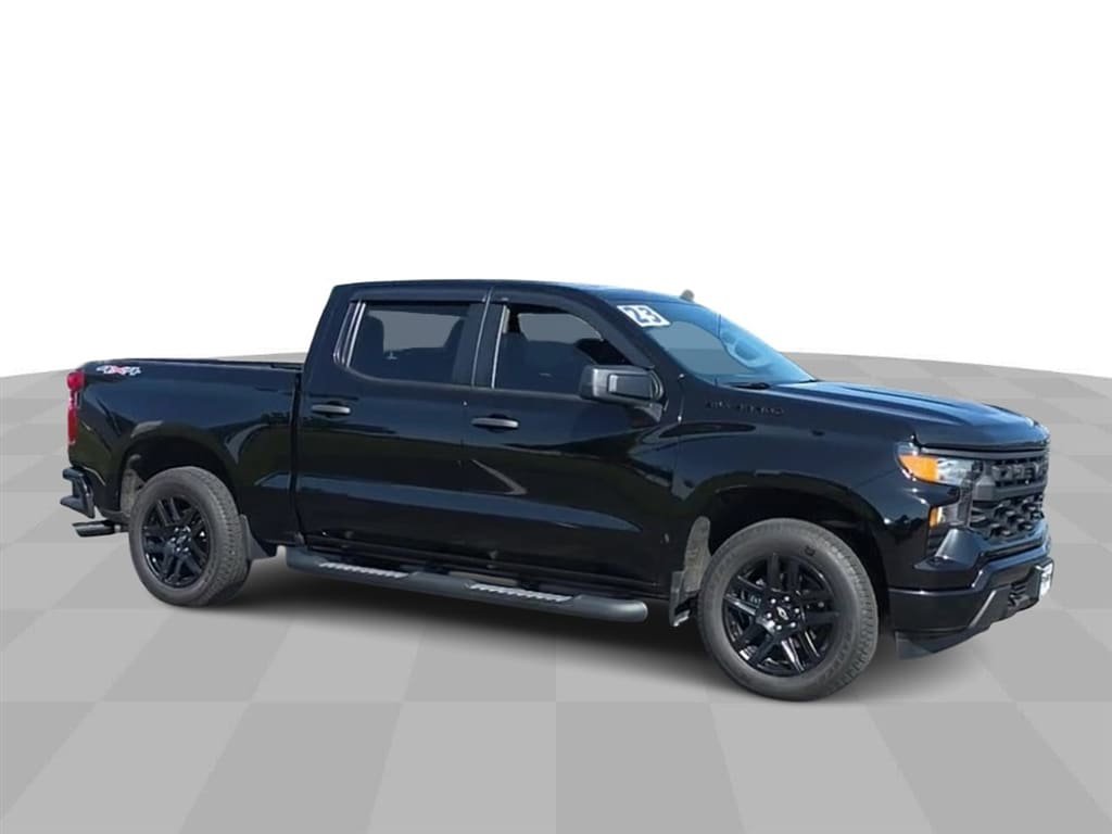 Used 2023 Chevrolet Silverado 1500 Custom w/ Rally Edition image 9