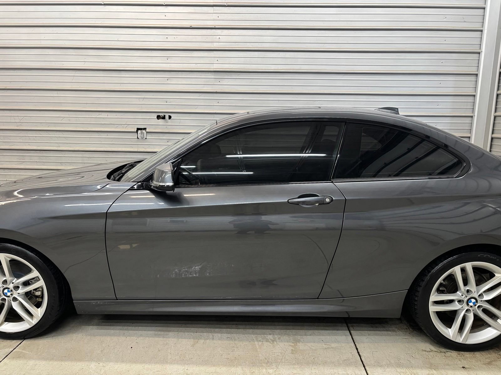 Used 2017 BMW 230i xDrive Coupe AWD/4WD image 7