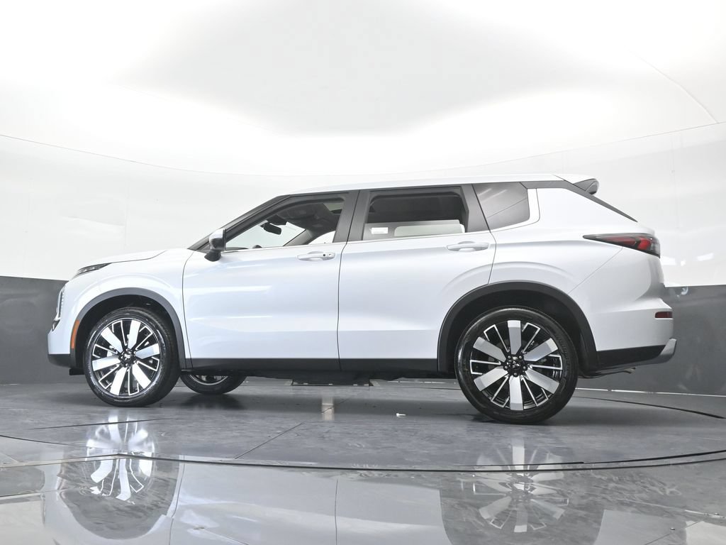 New 2026 Mitsubishi Outlander SE FWD image 63