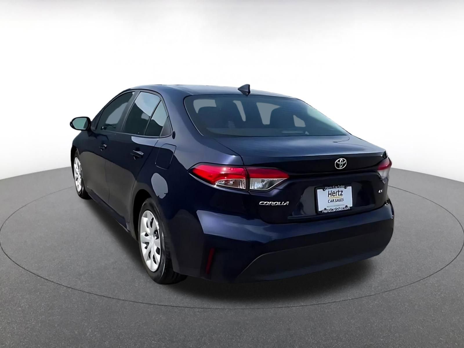 Used 2025 Toyota Corolla LE image 11