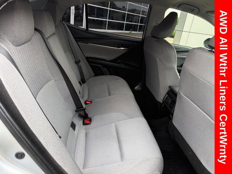Used 2025 Toyota Camry LE AWD/4WD image 12