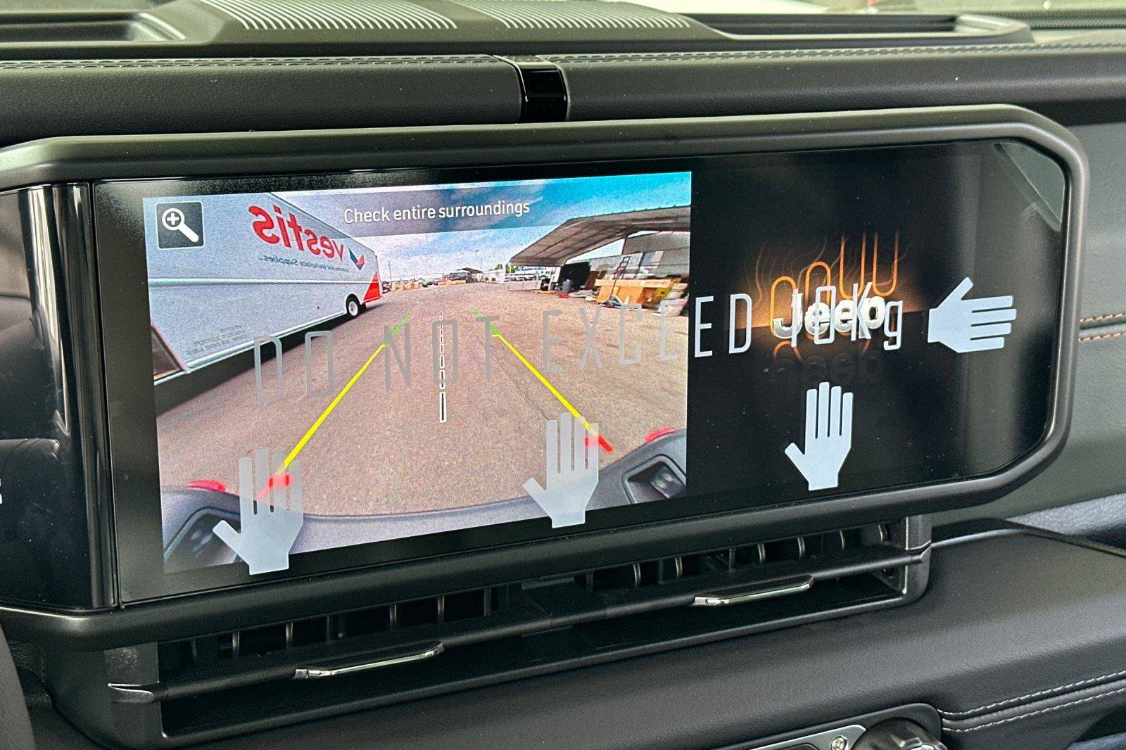 New 2026 Jeep Gladiator Mojave AWD/4WD image 17